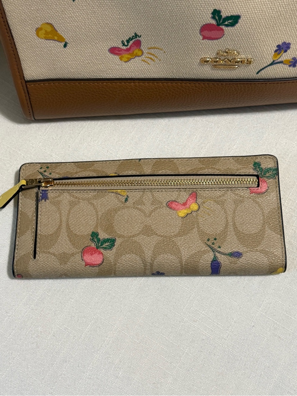 Coach tote bag and wallet - Picture 4 of 7